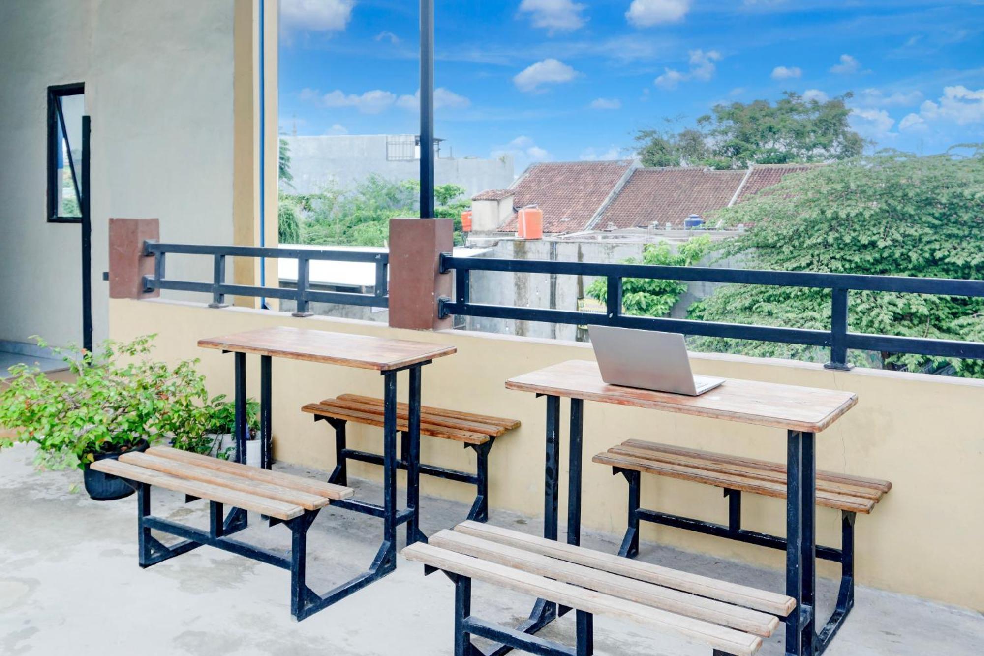 Hotel O Sukarame Near Universitas Islam Negeri Raden Intan Lampun Formerly Hotel Wisma Tri Handayani Bandar Lampung Ngoại thất bức ảnh